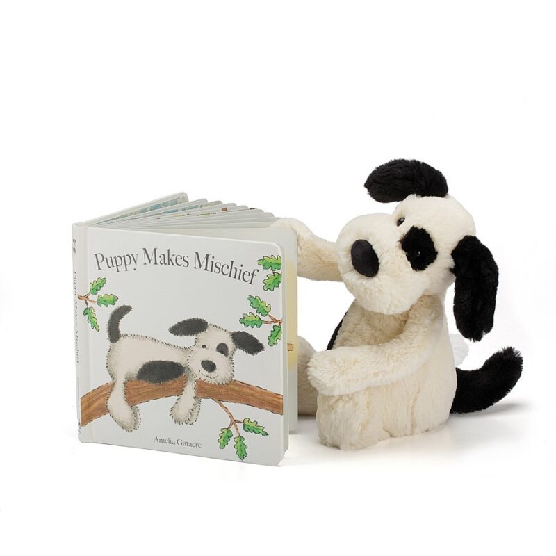 Książeczka Puppy Makes Mischief