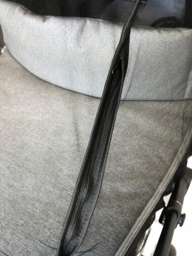 Uniwersalna Moskitiera