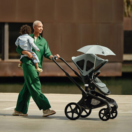 Pierwszy wózek dla noworodka na lato