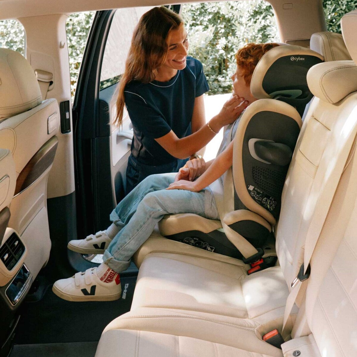 Foteliki samochodowe 15-36 kg cybex Solution