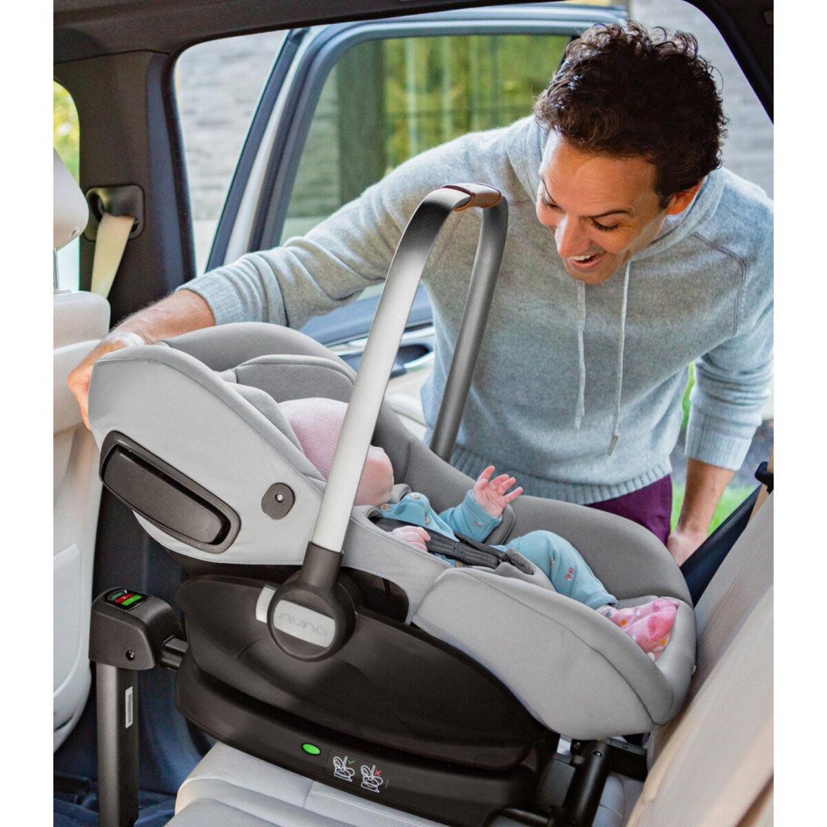 Fotelik samochodowy dziecięcy Fotelik samochodowy dziecięcy